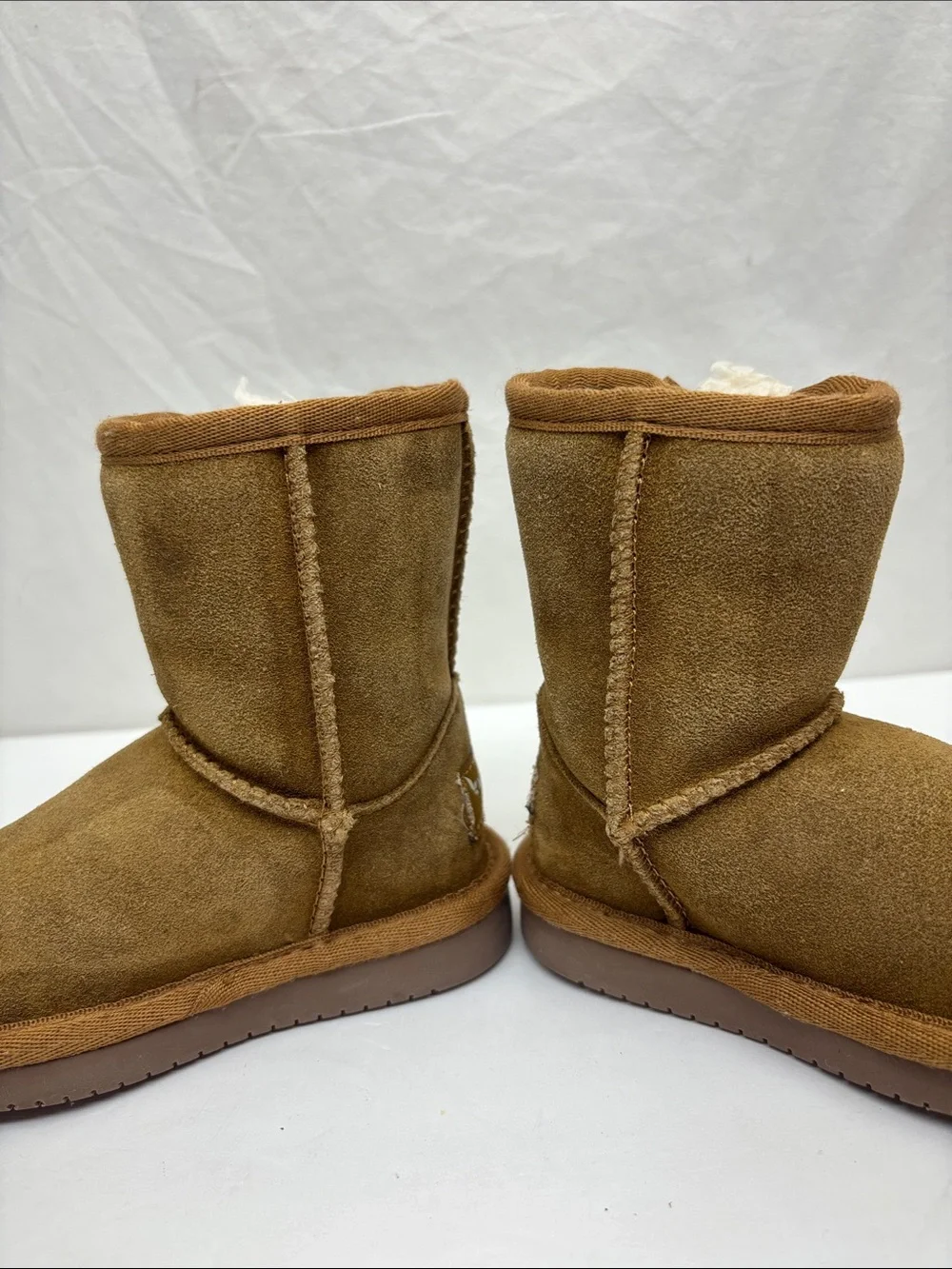 Koolaburra by Ugg Faux Suede Shearling-Lined Boots, size 6 for baby, box 74